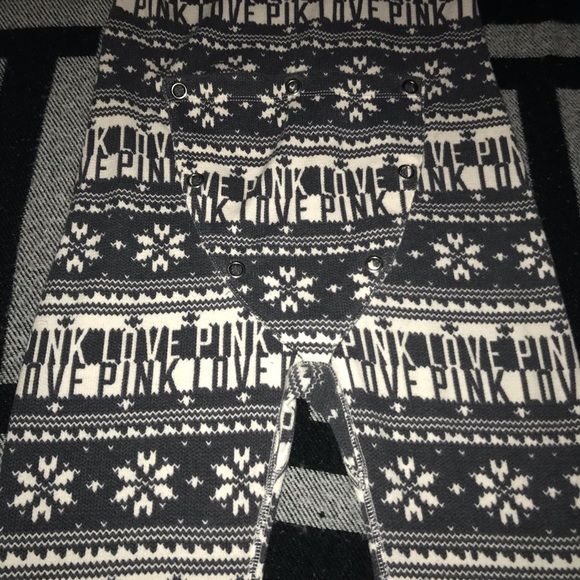 🆚 💕PINK 🎄❄️🎁 Christmas Onesie 🎁❄️🎄 - Picture 7 of 8